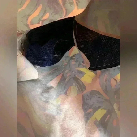 Salt life Hawaiian print swim trunks - Picture 5 of 7